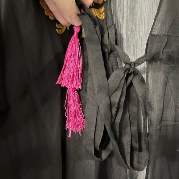 BCBGeneration Black Sheer Embroidered Kimono Jacket Size OS - Picture 5 of 8